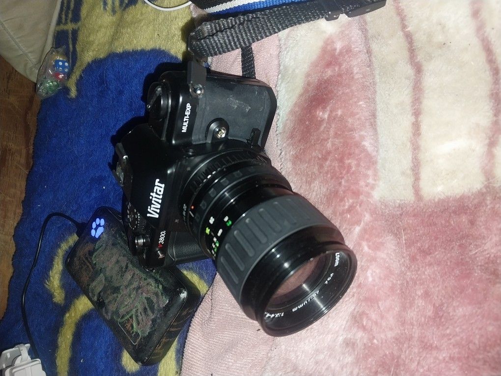 Vivitar 3500