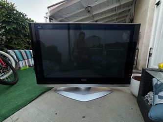 55” Panasonic Viera TV - Great Condition