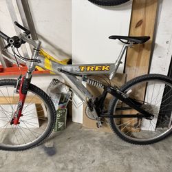 Trek Y5 Mountain Bike 