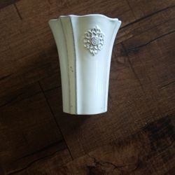 Home 'Arrange It Easy' Flower Bud Vase 4 1/2" x 5 1/2"