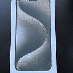 Apple iPhone 15 Pro Max - 256 GB - Natural Titanium (Unlocked)
