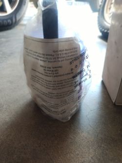 Marlboro rewards Lantern never opened still in plastic and warranty on box dust included