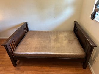 Free Used bed of my kids and tv must pick up for  free