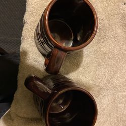 Marcrest Stoneware Vintage Daisy 16 Ounce Mugs With Handle.