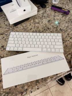 Apple Magic Keyboard (lightning)