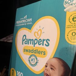 Vendo Está Caja De Pamper A Buen Precio