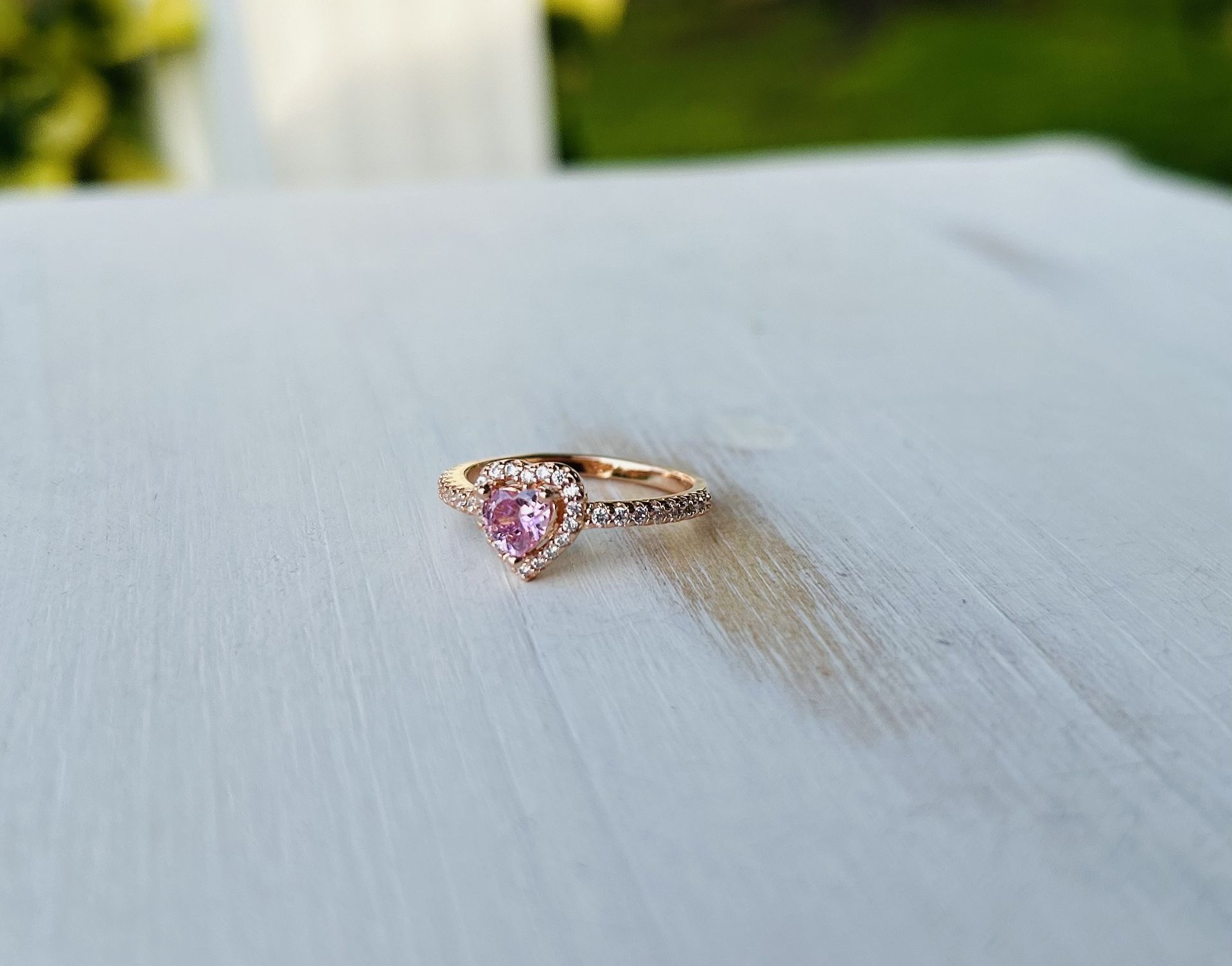 Beautiful rosegold ring 7