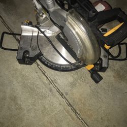 Chicago Electric Miter Saw