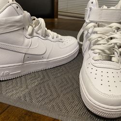 Nike’s/ Jordan’s 