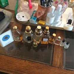 Vintage Perfumes & Cologne 