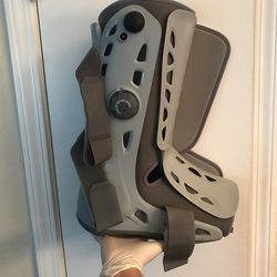 Aircast Boot Built In Pump Used $25.OBO