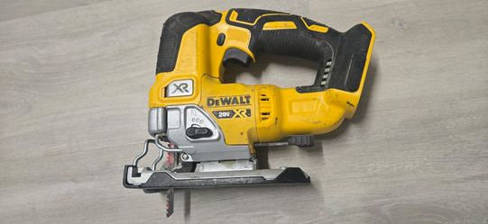 DeWalt 20V MAX XR Brushless Jig Saw (DCS334B)