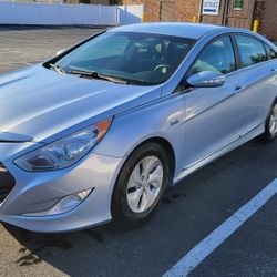 2014 Hyundai Sonata Hybrid