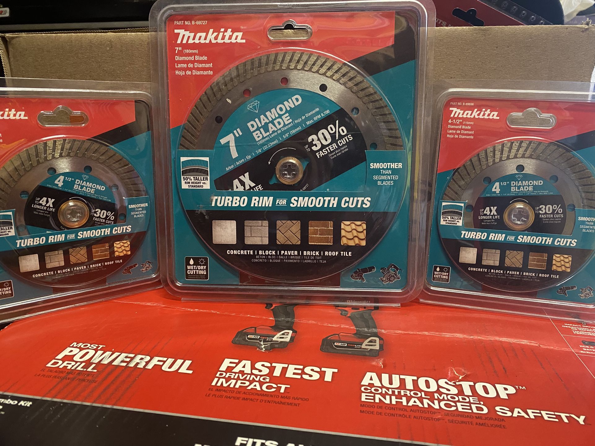 MAKITA 7” DIAMOND BLADE And 2 MAKITA 4-1/2 DIAMOND BLADE $45’ All 3. (( Read Below))
