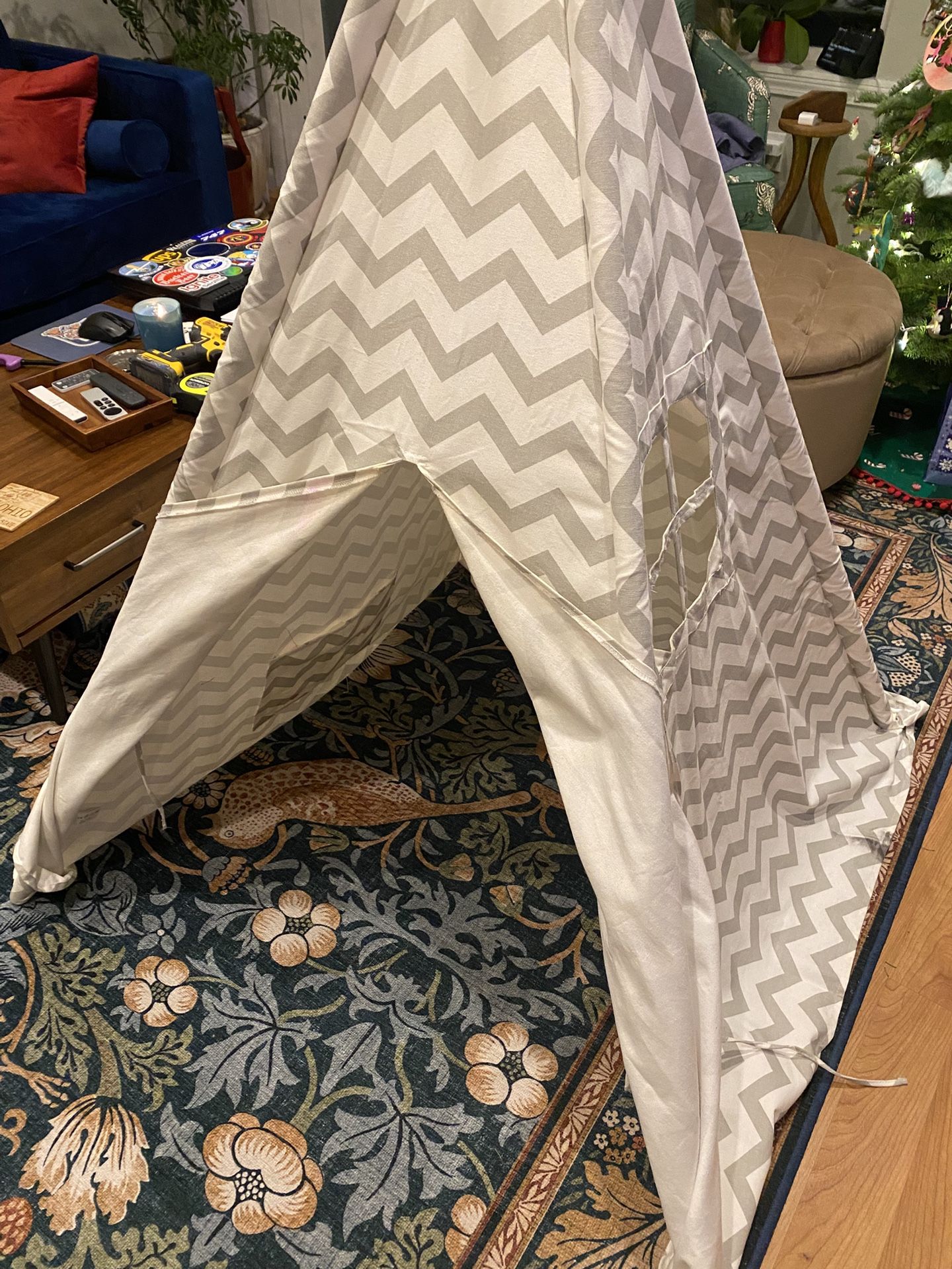 Kids Play Tent