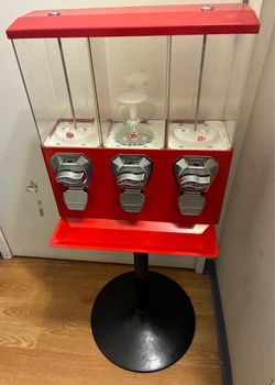 Triple Head Gumball Vending Machine