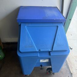 Gold Medal Shaved I’ve Caddy