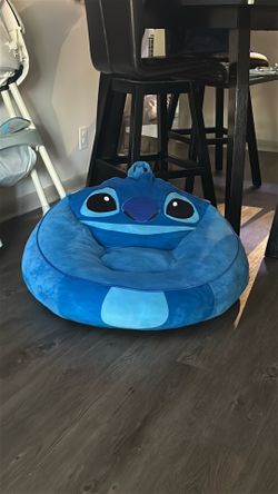 Stitch couch
