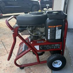 Briggs And Stratton 7,000-12,000 Watt Elite Series Generator Electric Start