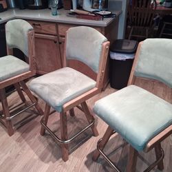 Set Of 3 Suede Bar Stools 