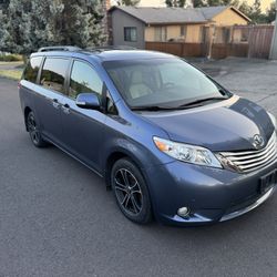 2013 Toyota Sienna