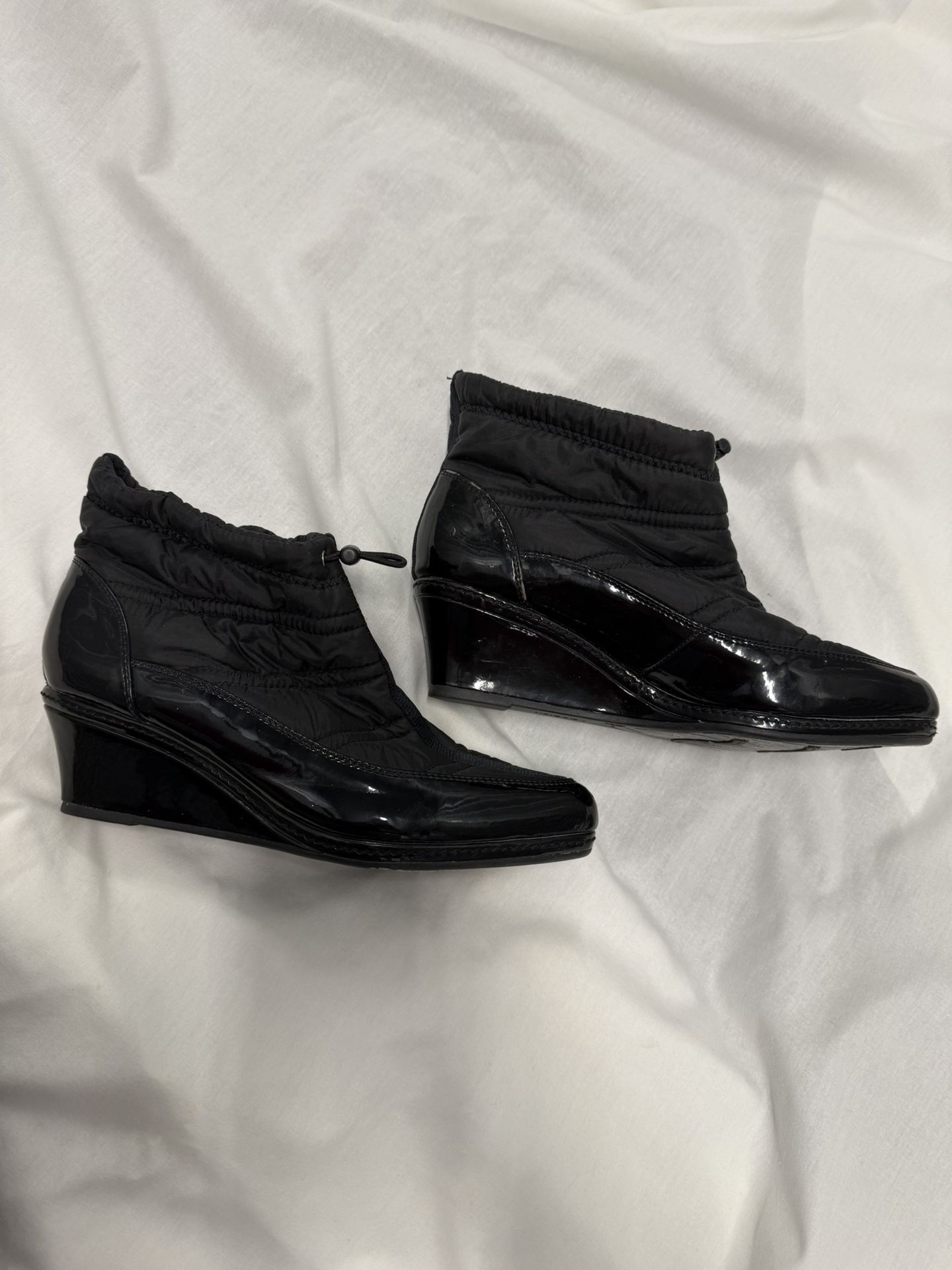 Stylish Black Quilted Ankle Boots