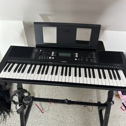 Yamaha PSR-E373 Keyboard – Gently Used + Stand