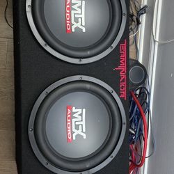 12"Base Box And Amplifier