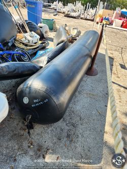 MC1979-017 ProStock Inflatable Fender PF-10