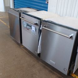 kitchen Aid dishwasher 