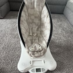 4moms Mamaroo Baby Swing