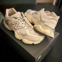 Men New Balance 9060 10.5 $80