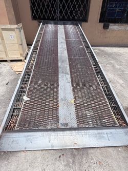 Heavy-Duty Steel Loading Dock Ramp