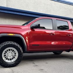 Method Mr 318 Chrome 17x8.5 6x139.7 +0 Offset With Toyo R/T Trail 285/70R17 Tires🔥🔥🔥