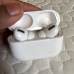 Air Pod Pros 