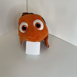 Disney Finding Nemo Clown Fish Soft plush 18" Disney Store