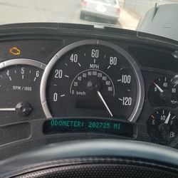 03-06 Escalade Gauge Cluster