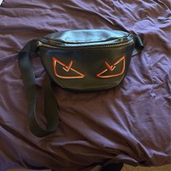 Fendi eye fanny bag 
