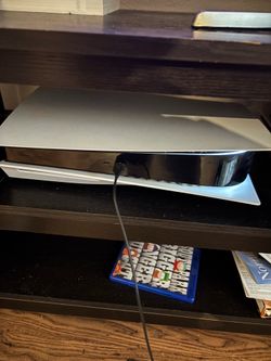 PS5 w/ 2 controllers