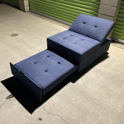 *Free Delivery* Couch Pullout Bed Sleeper Sofa Chair