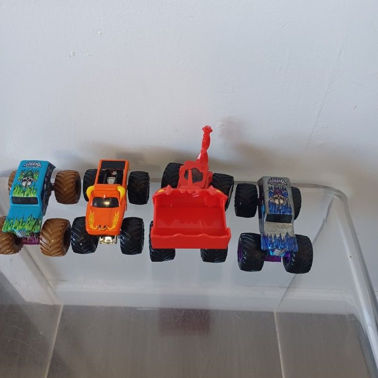 Monster /trucks