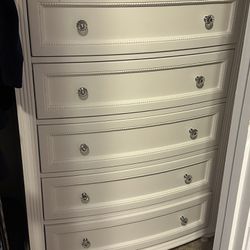 5 Drawer White Dresser