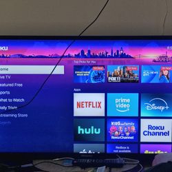 Hisense Tv 40"Inch" With Roku