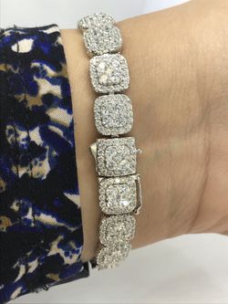 NEW Arrival .925 sterling silver (ROHDIUM PLATED , Non tarnish) and Cubic Zirconia Bracelet for standard 7 inches wrist.