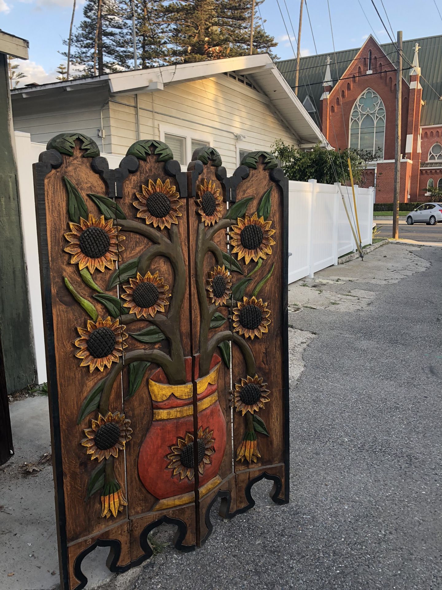 HAND CARVED & PAINTED ROOM DIVIDER