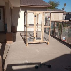 Bird Cage/ Aviary
