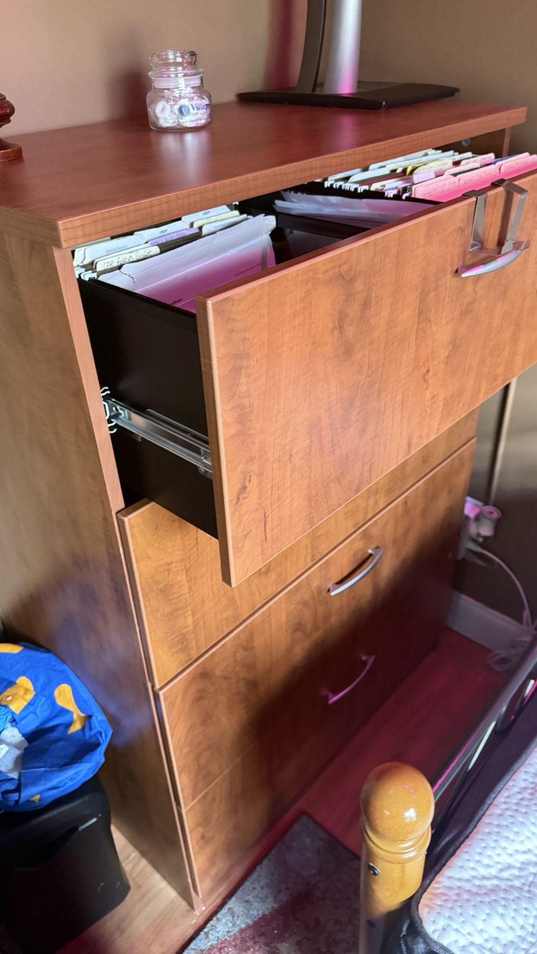 Filing Cabinet With One Key