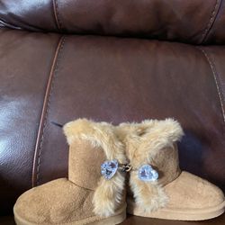 Toddler Girl’s size 6 boots