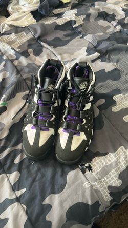 Nike Jordans midnight purple