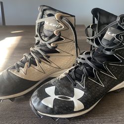 Under Armour Football Cleats